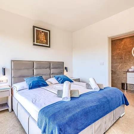 Villa Sandro By Interhome *